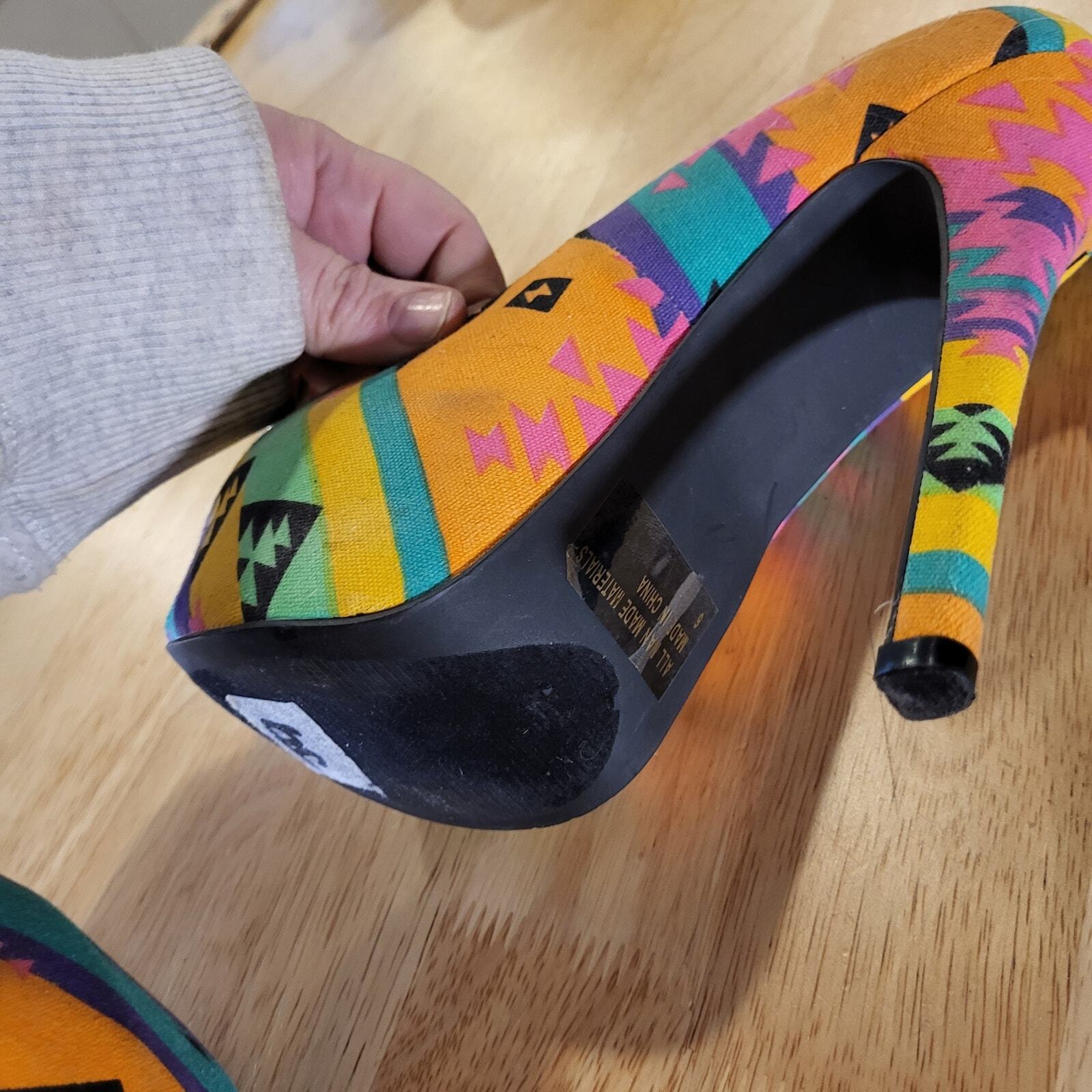 Charlotte Russe Neon Aztec Print Platform Heels Size 6 cloth high stiletto 