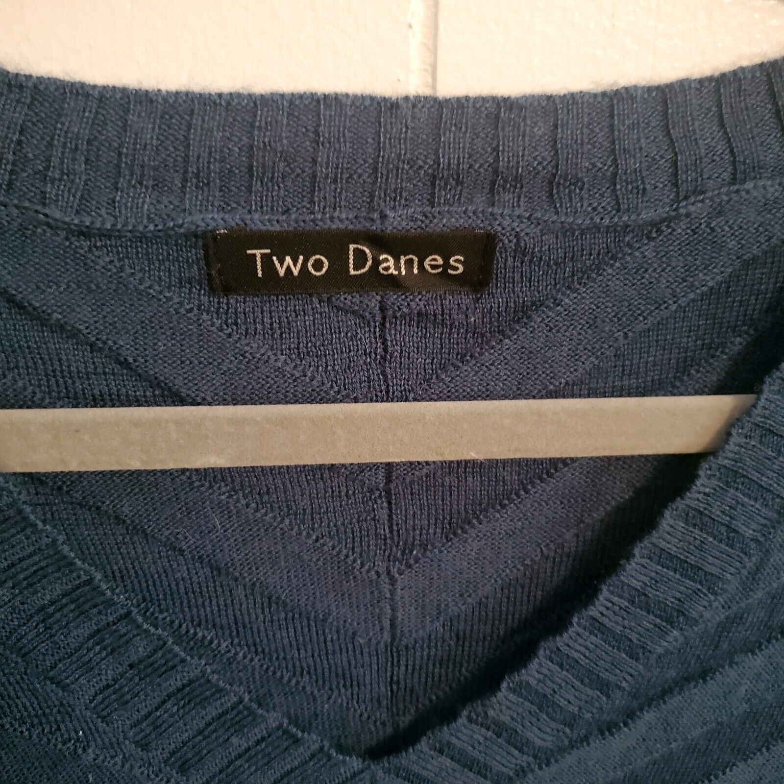 Two Danes Sweater Blue Striped Chevron Long Sleeve V Neck Pullover Size