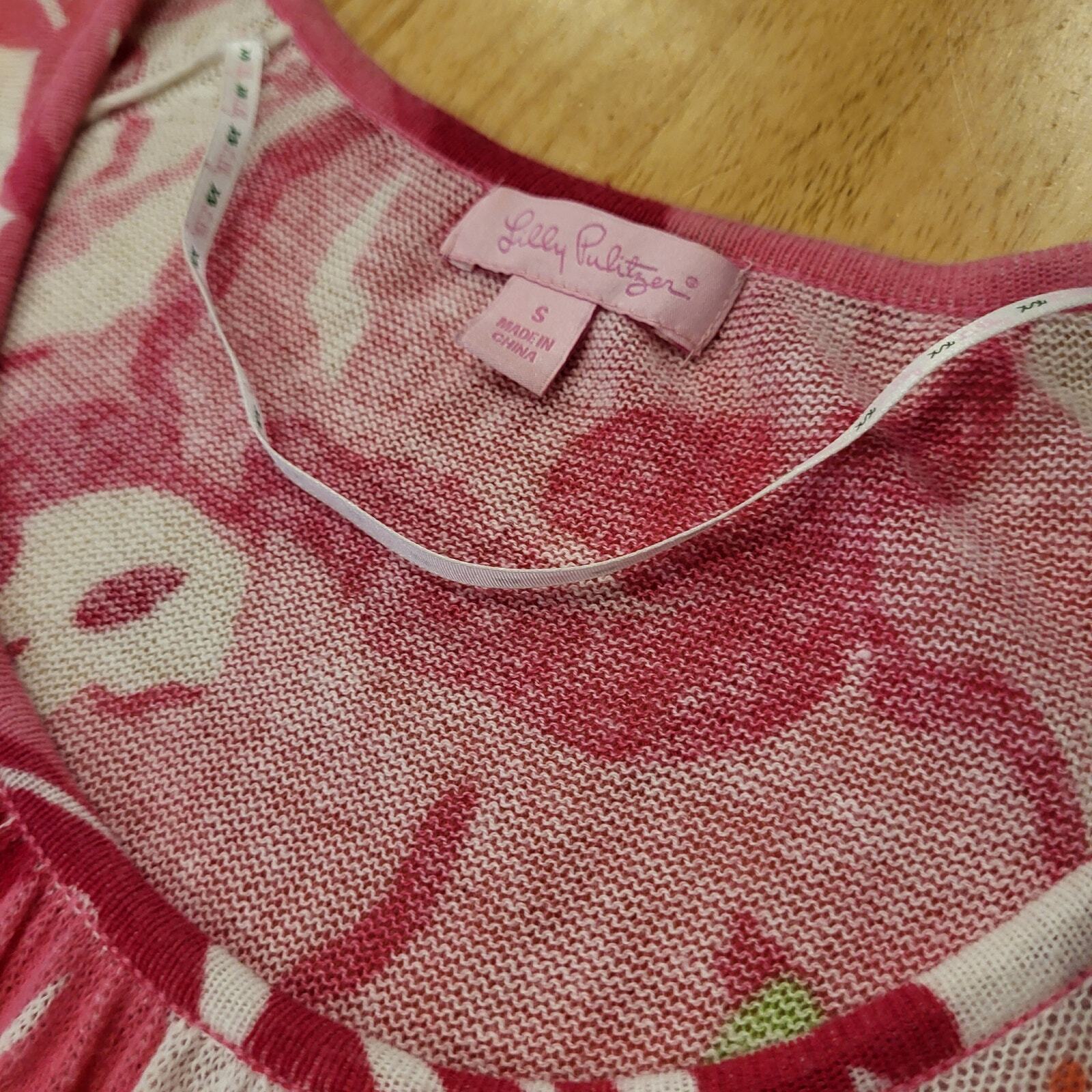 Lilly Pulitzer Pink Cherry Begonia Print Knit Top Soft Short Sleeve 19" P2P