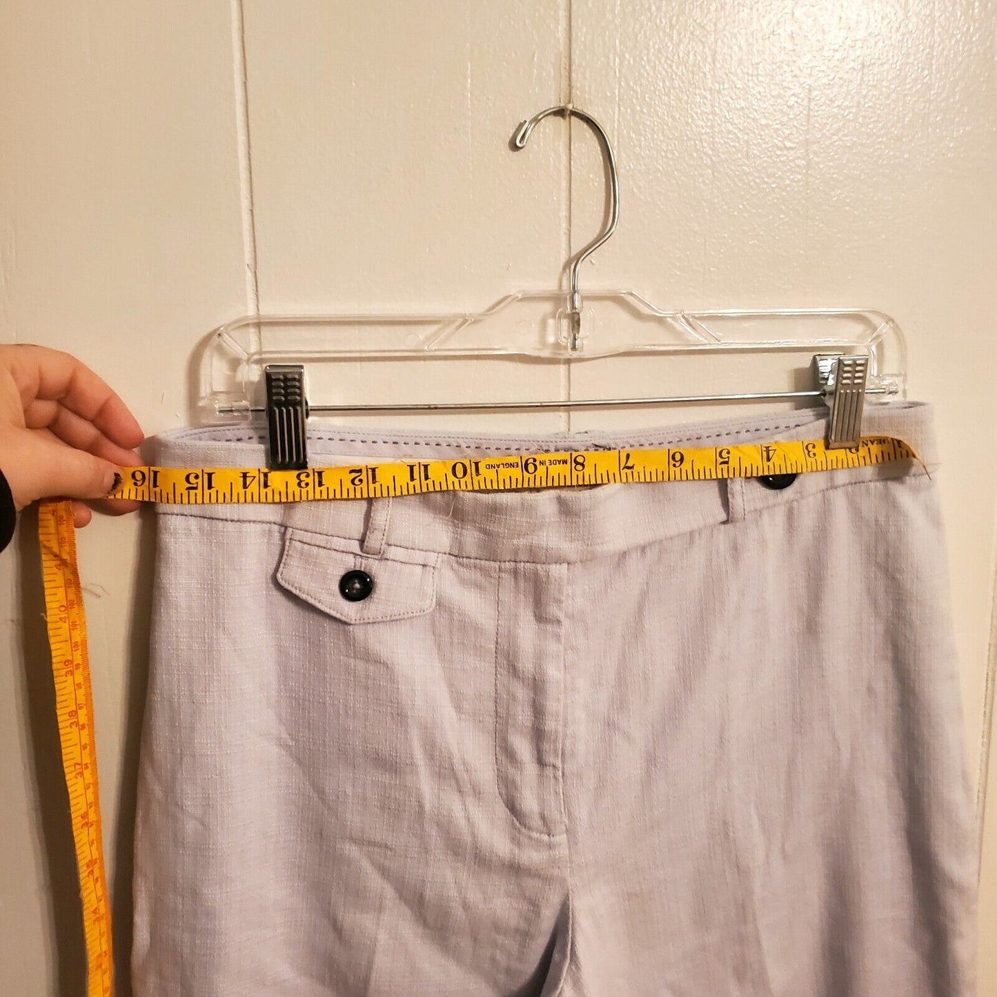 Anthropology The Essential Slim Pant Beige  Size 8 32" Waist 11" Rise 27" Inseam