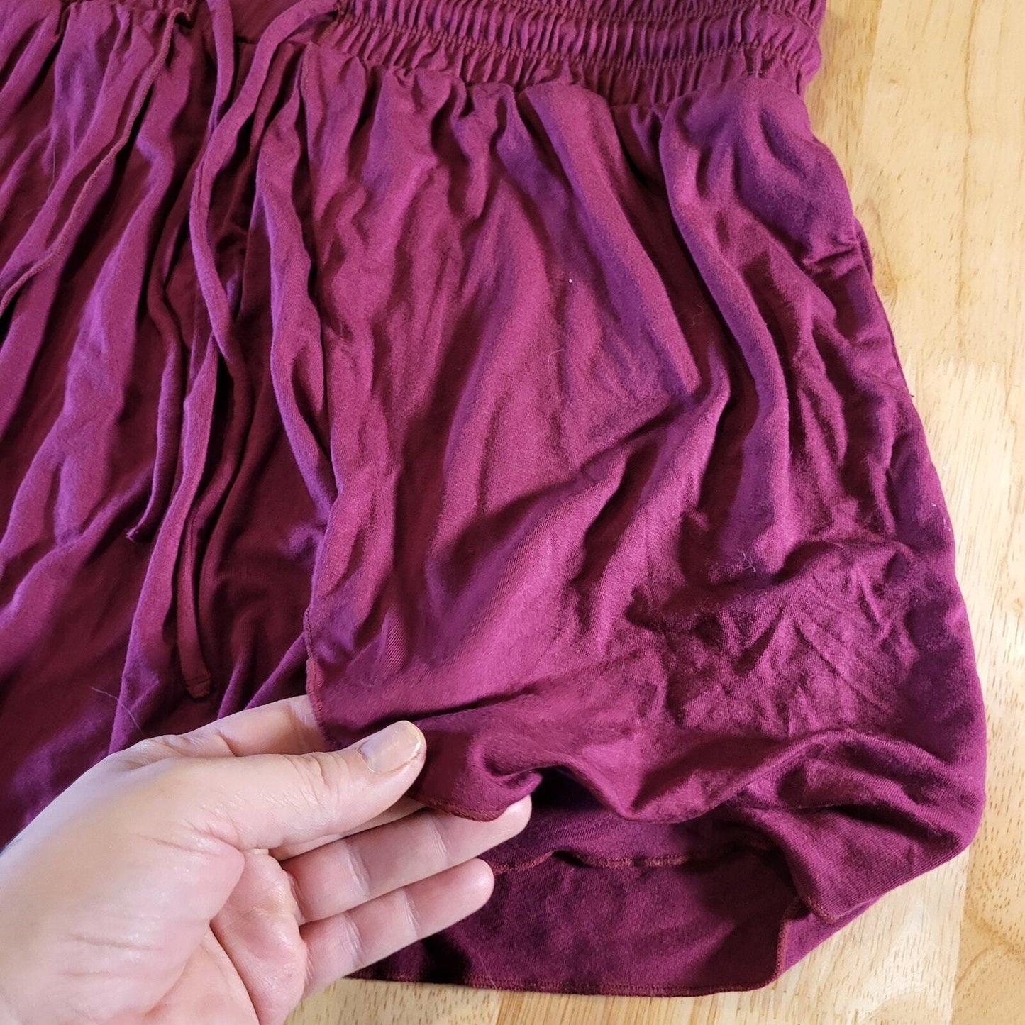 Eggplant Fluttery Wide Elastic Waist Short XL 17"-22" Stretch 