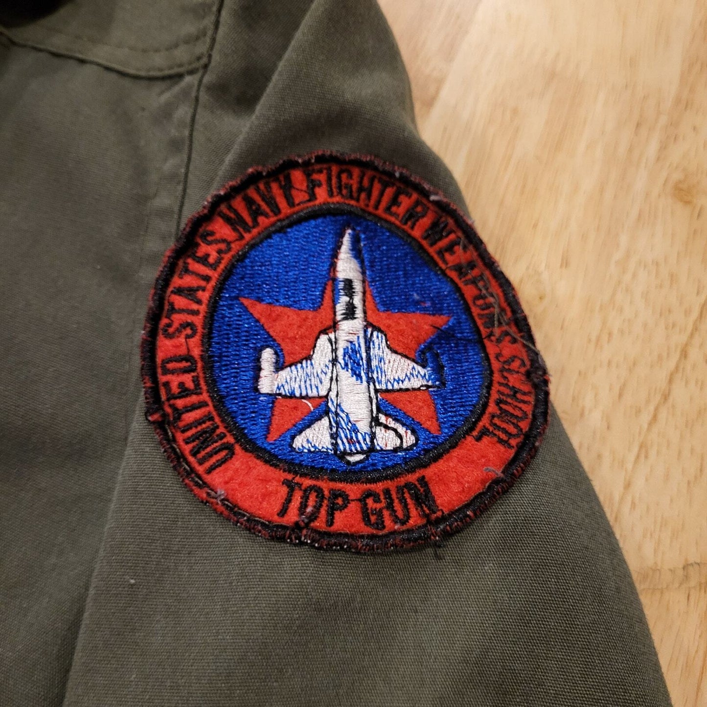 Top Gun Fighter Pilot Suit Patches Green Small 15" Waist 17" Shoulder