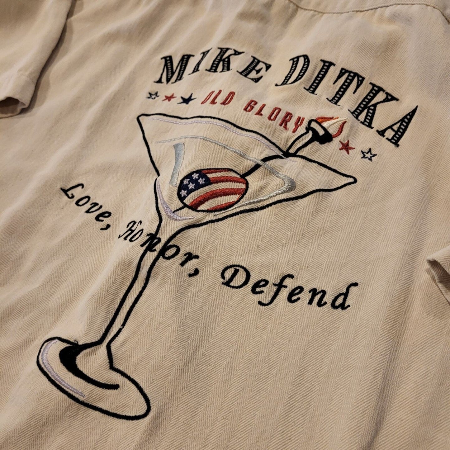 Mike Ditka 100% Silk Cream Short Sleeve Button Down Collared Shirt Small