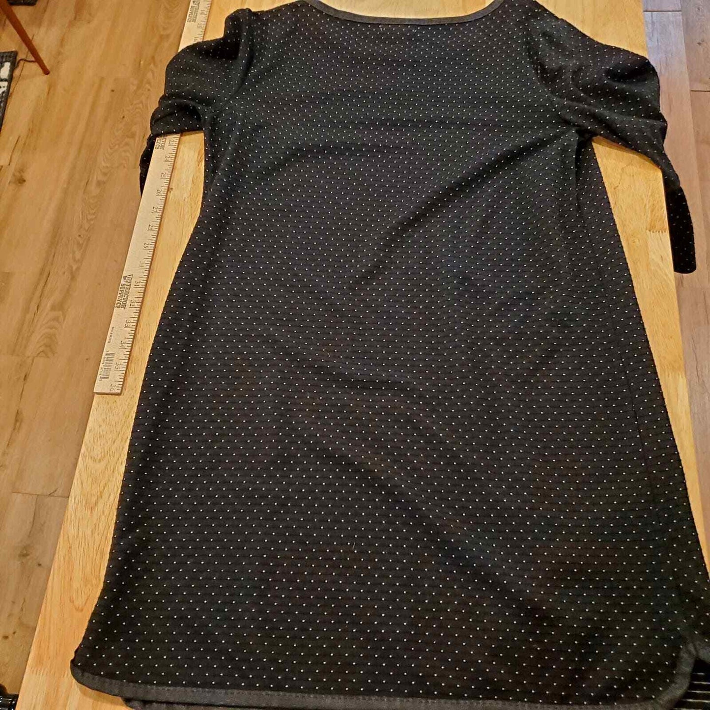 Max Studio Black Polka Dot Knee Length Shift Dress Ruffle Sleeve L Jersey 