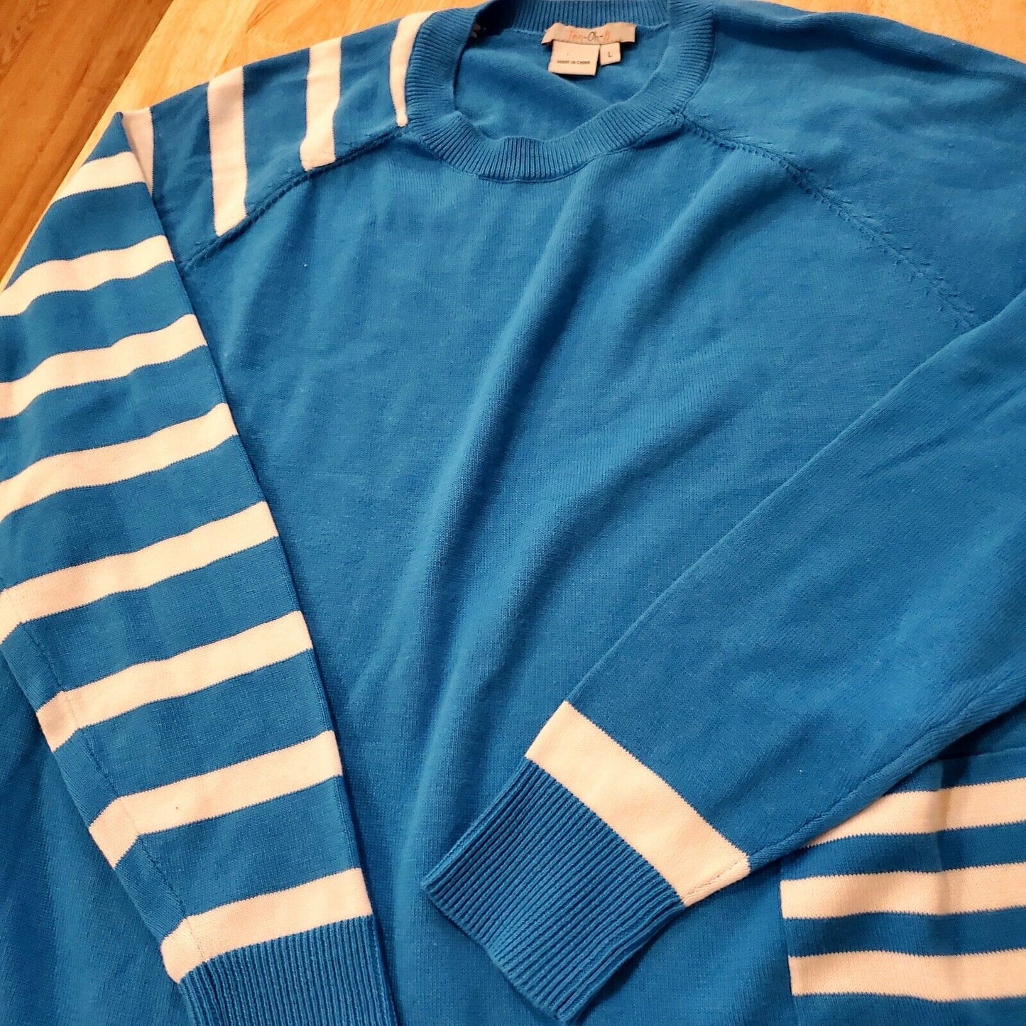 100% Pima Cotton Sweater Blue  With White Stripes Ten-0h-8 Large Crew Neck Knit