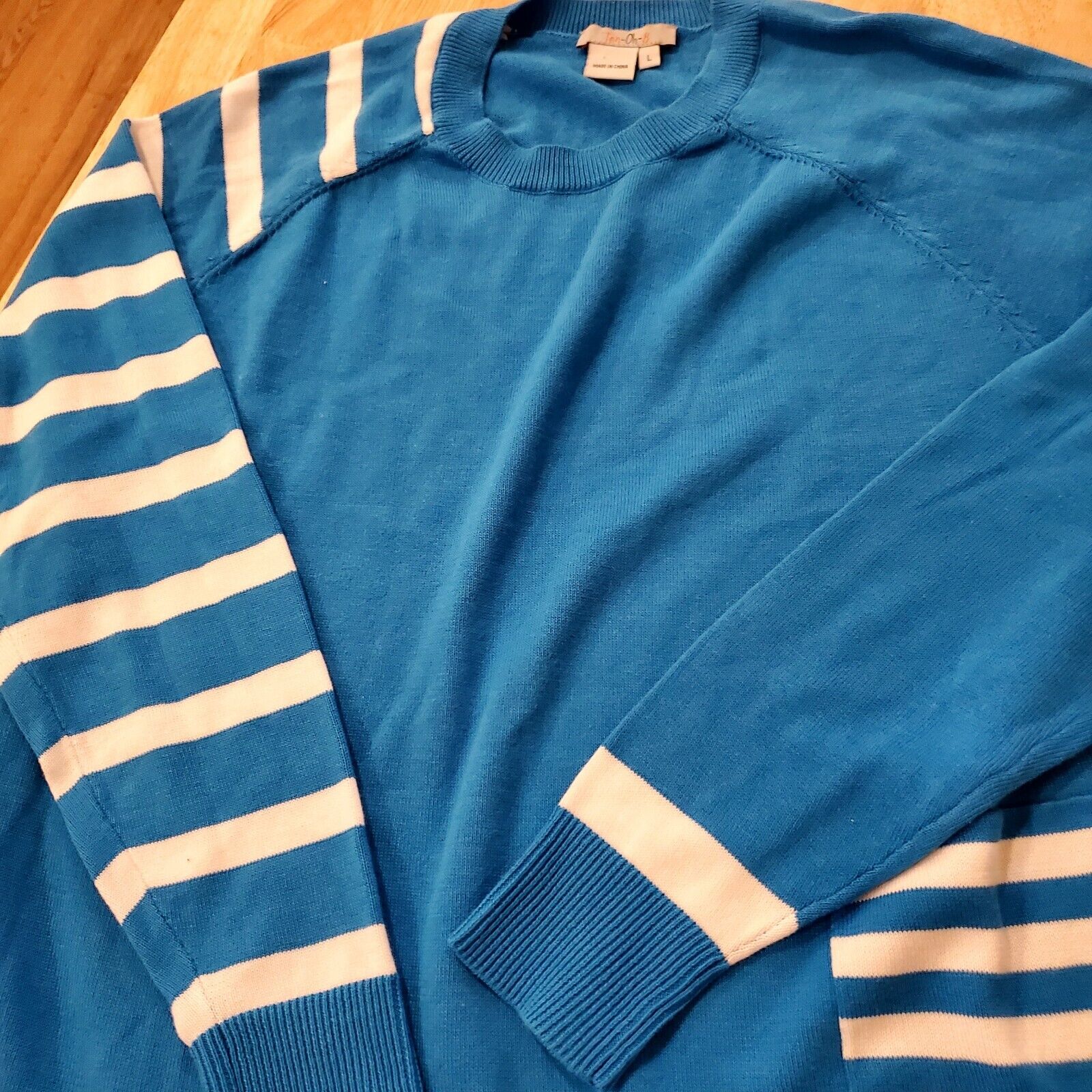 100% Pima Cotton Sweater Blue  With White Stripes Ten-0h-8 Large Crew Neck Knit