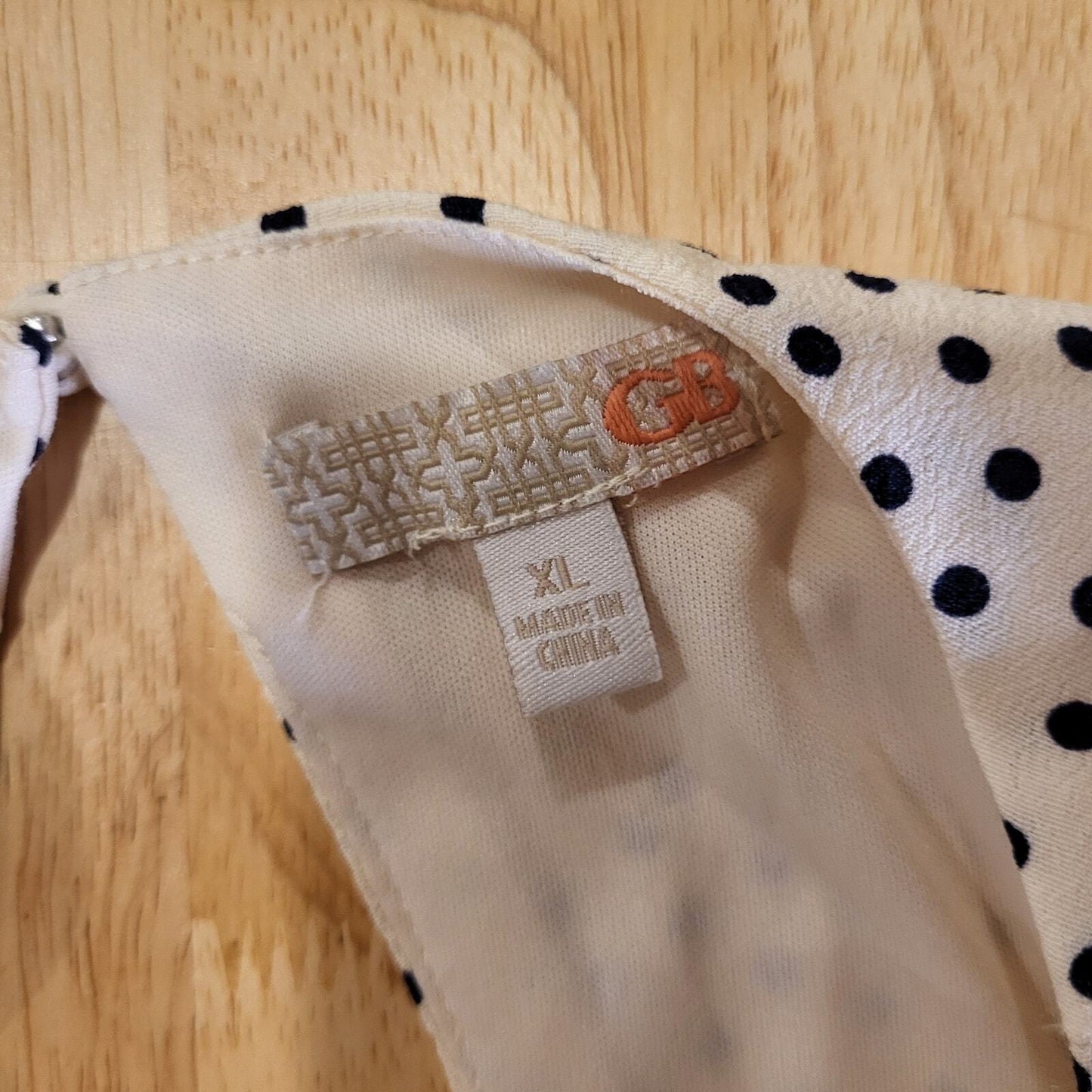 Flutter Sleeve Open Back Black & White Polka Dot Silk Rayon Blend XS 16" P2P