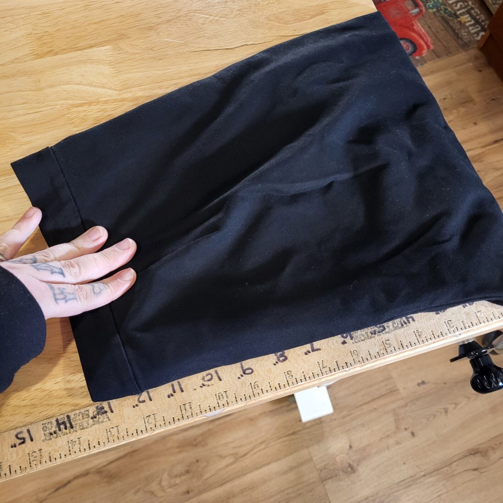 Banana Republic Devon Black High Rise Fitted Through Leg Ankle Slimming Stretch 