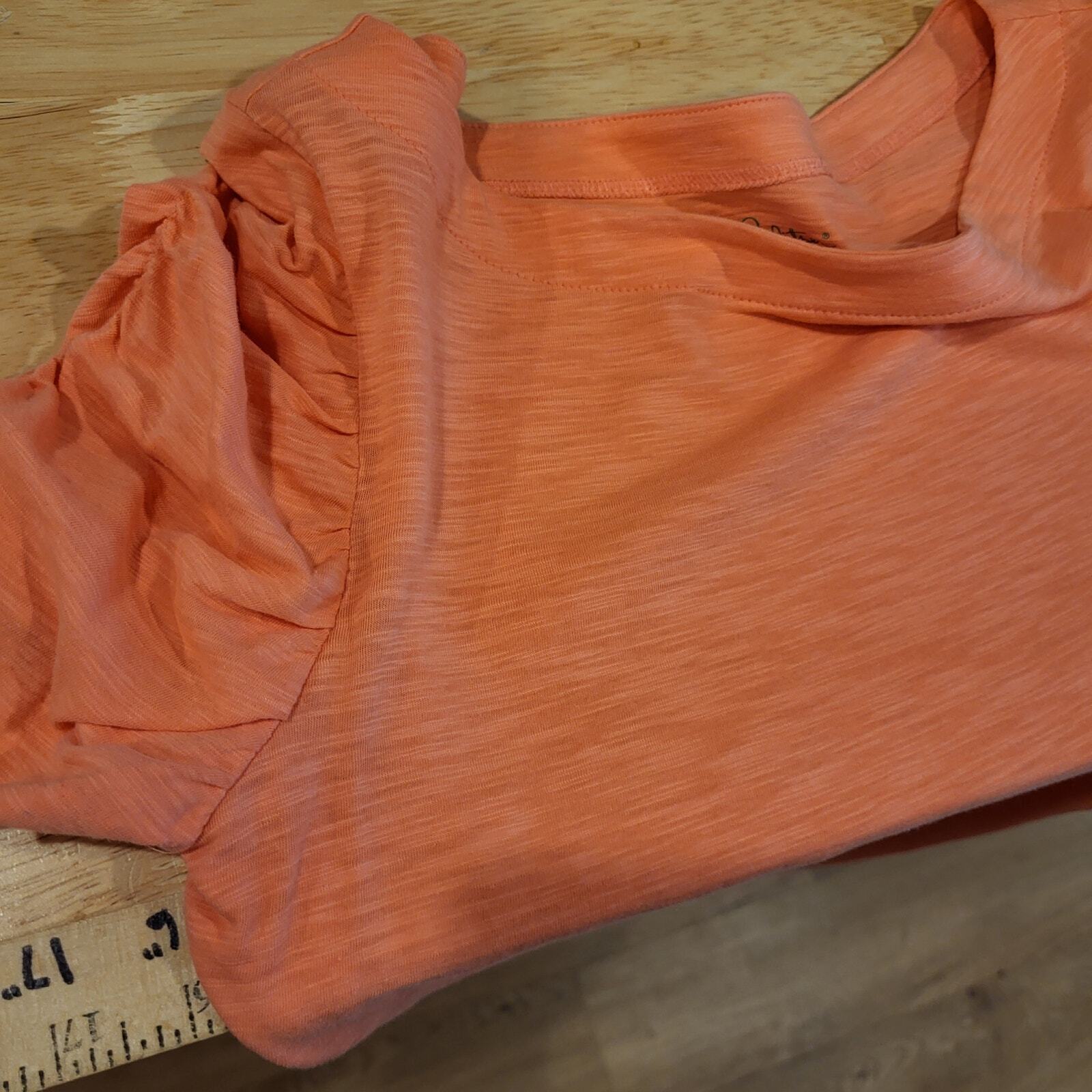 Lilly Pulitzer Salmon Orange 100% Pima Cotton Ruffle Shoulder T-shirt Small