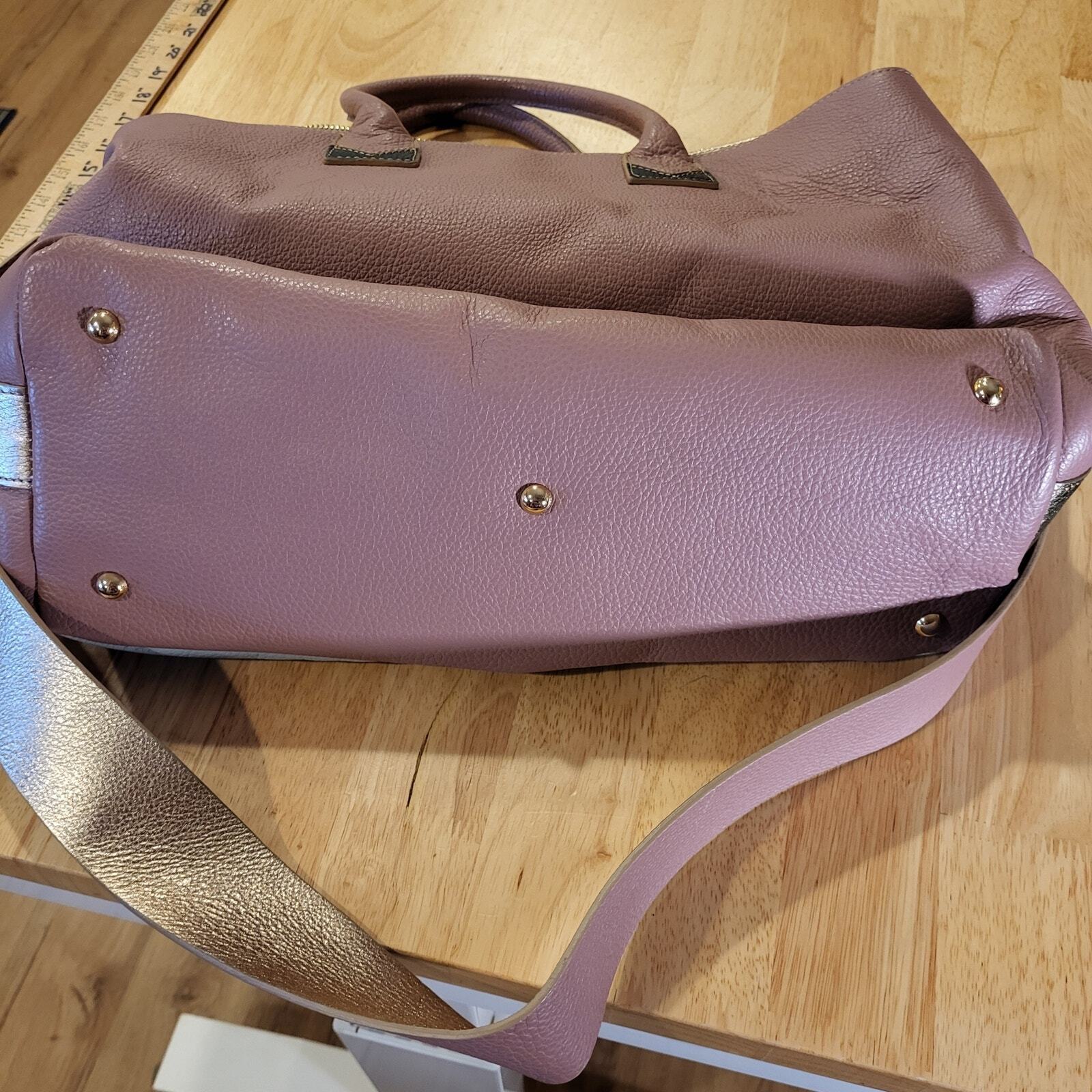 New! Vittoria Napoli Made in Italy Genuine Leather Pastel Metallic Shoulder 
