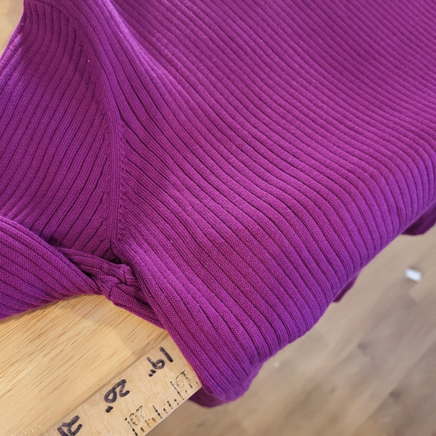 Lands End Purple Pink Scalloped Edged Knit Sweater XL 14" P2P 25" Long 