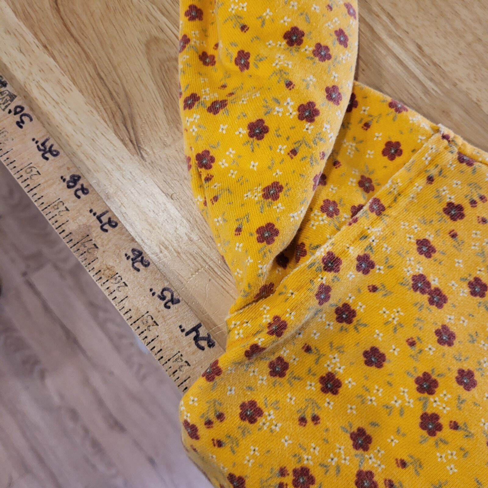 Colsie Yellow Cropped Fleece Floral Long Sleeve Sweatshirt Size Small