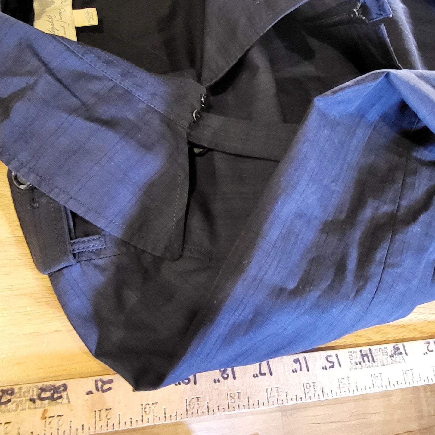 Elizabeth & Jaime Convertable Blue Pinstripe Belted 100% Cotton 20" P2P 22" Long