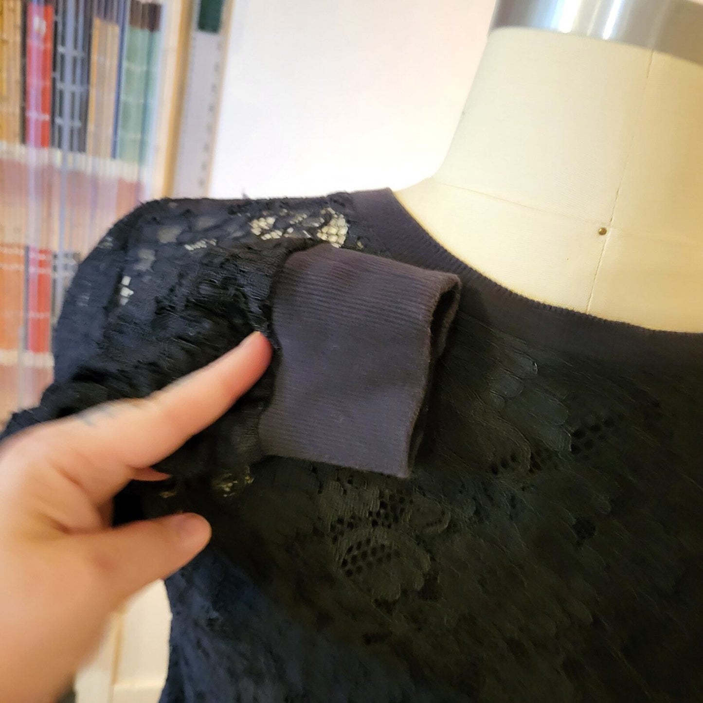 BCBG Black Lace Sweatshirt Dress Tank Under Long Sleeve Small 19" P2P 