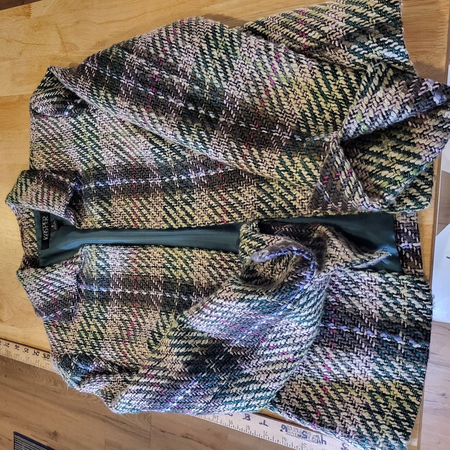 Kasper Pink & Green Short Coat Collared Size 8 Tweed Plaid Cuff 