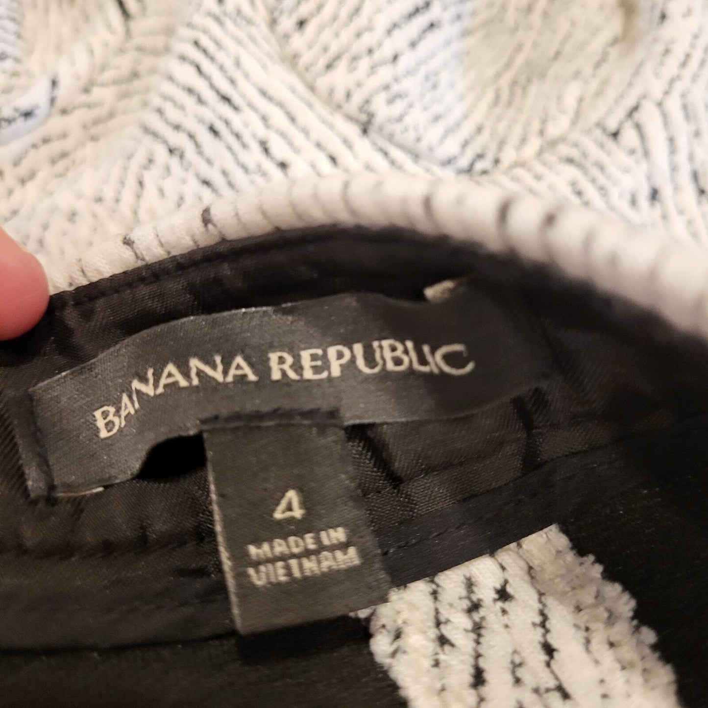 Size 4 Banana Republic Grey Mini Skirt Cotton Blend Invisible Zipper