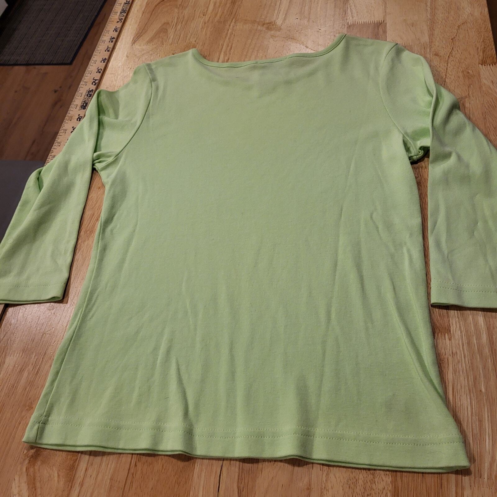 Pastel lime green Lilly Pulitzer 3/4 sleeve round neck t-shirt 100% cotton small
