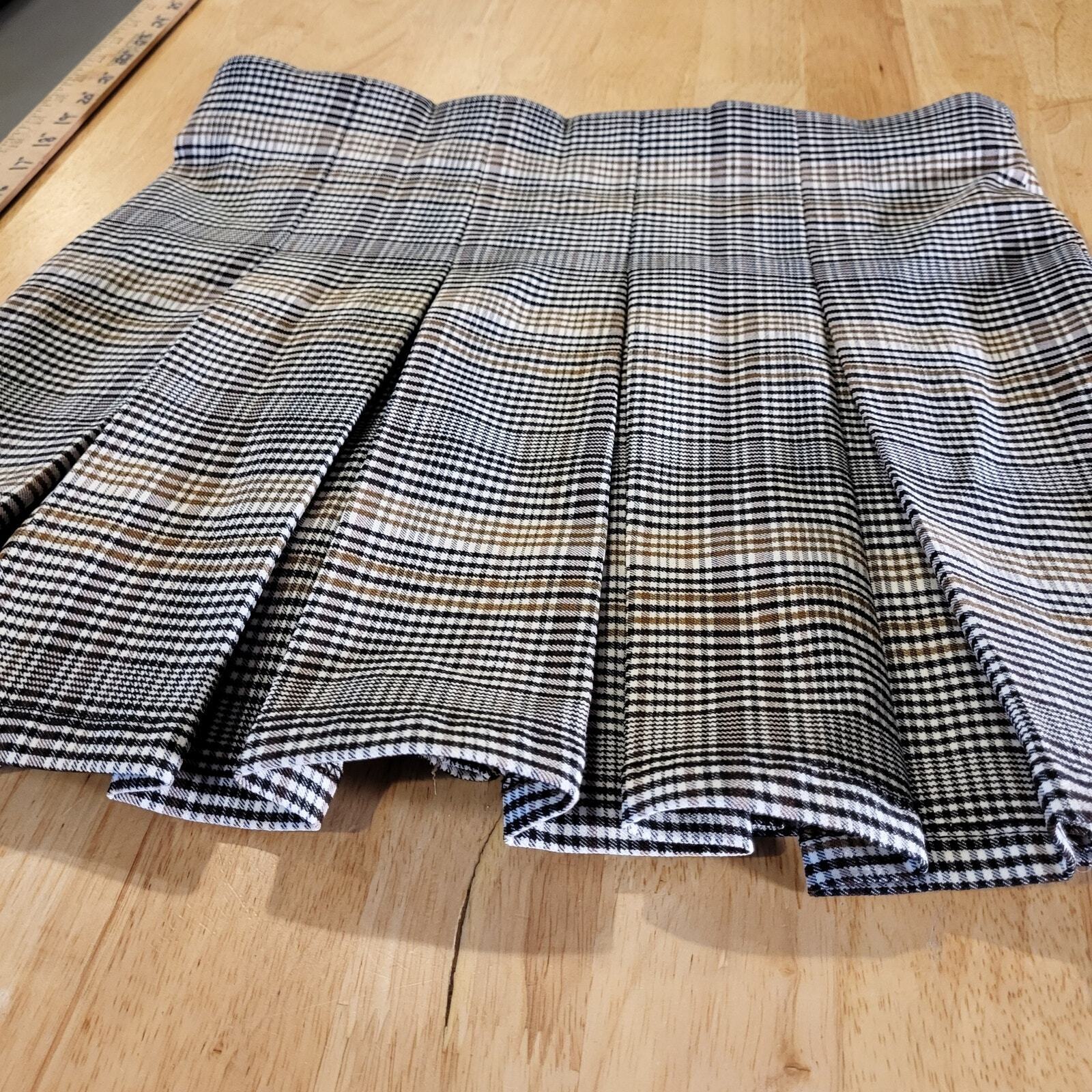 Shinestar Plaid Pleated Black & Brown Mini Skirt Large 20" Waist Elastic 