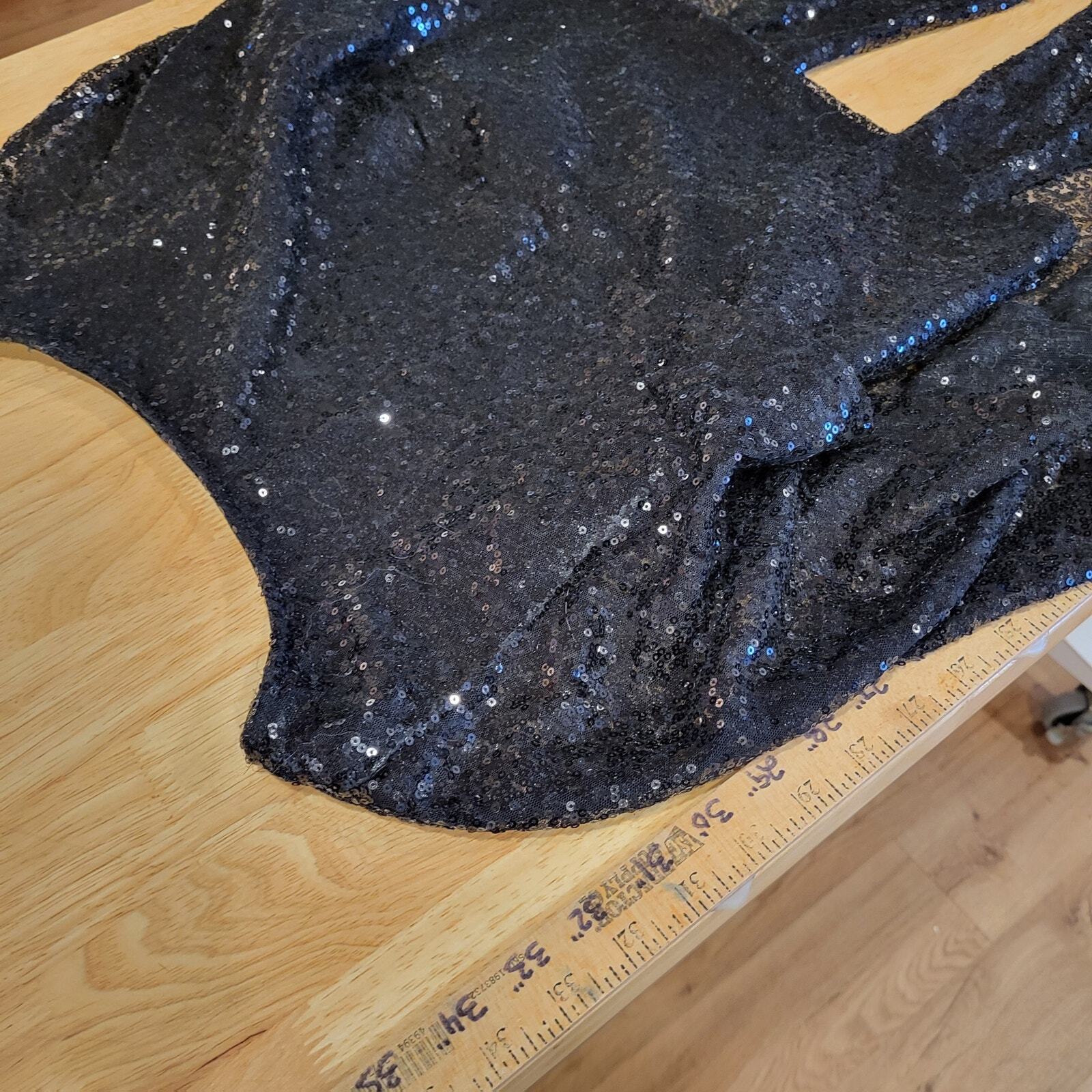 Black Sequin Bat Wing zip Back Blouse Cropped Pretty 