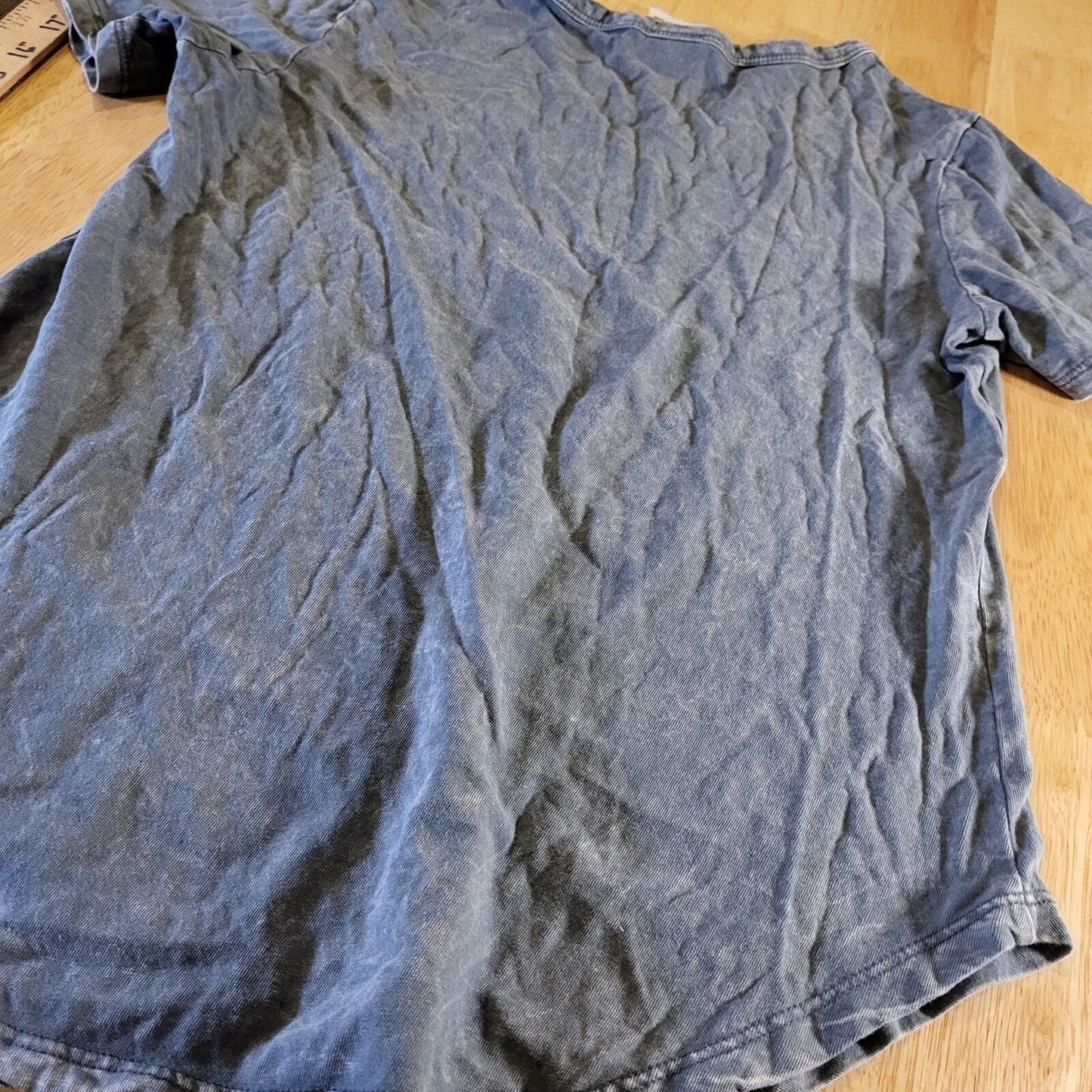 Modern Lux Namaspace Yoga Meditation Distressed xs T-shirt Gray