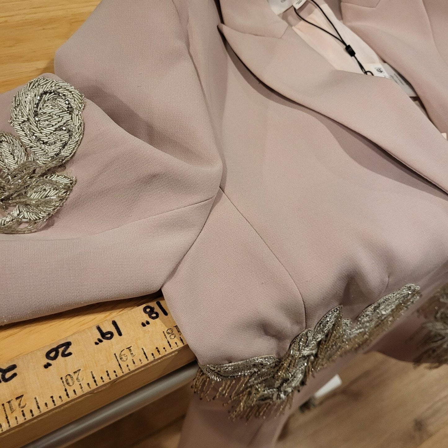 Cinq a Cept Pink Salt Candace Beaded Blazer Size 6 18" Pit 2Pit