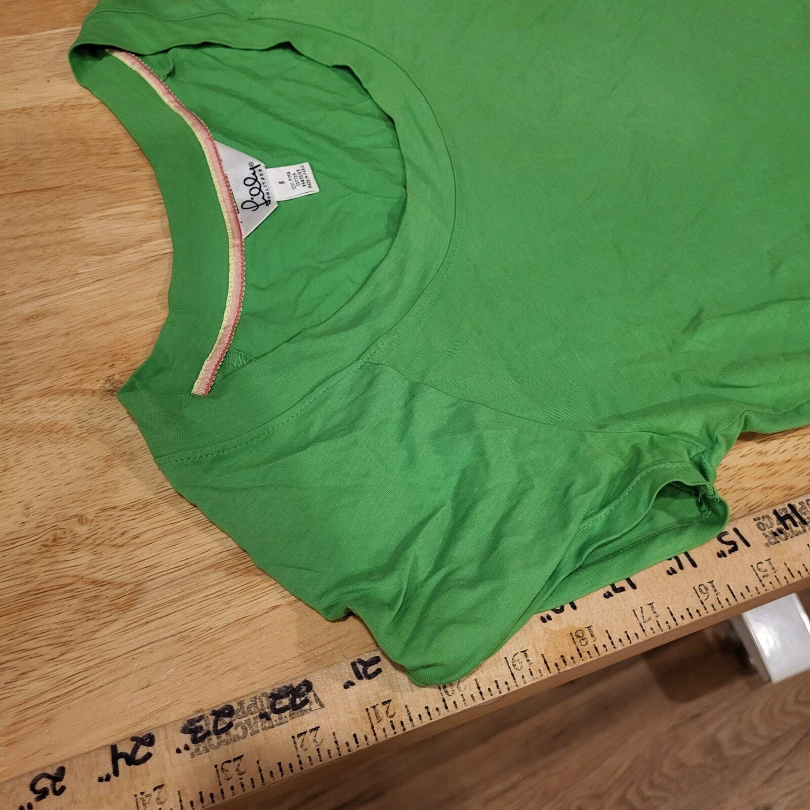 Lilly Pulitzer Green 100% Cotton Boat Neck Basic Green Cap Sleeve T-shirt Small