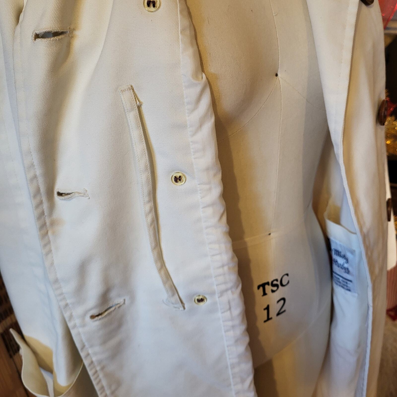 Rare Vintage Misty Harbor 55% Dacron 35% Combed Cotton Rain Repellant 12R
