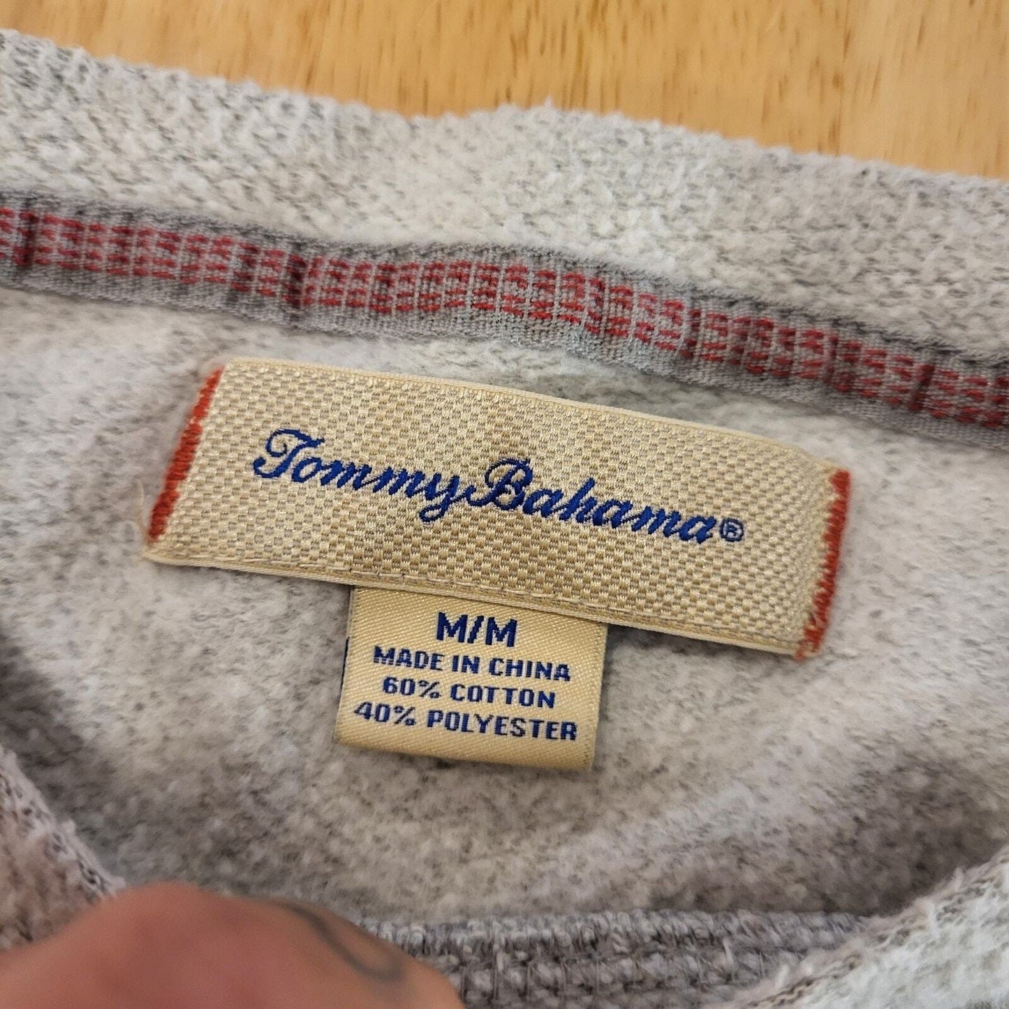 Tommy Bahama Gray Patch Shoulder Pullover Sweatshirt Medium Long Sleeve