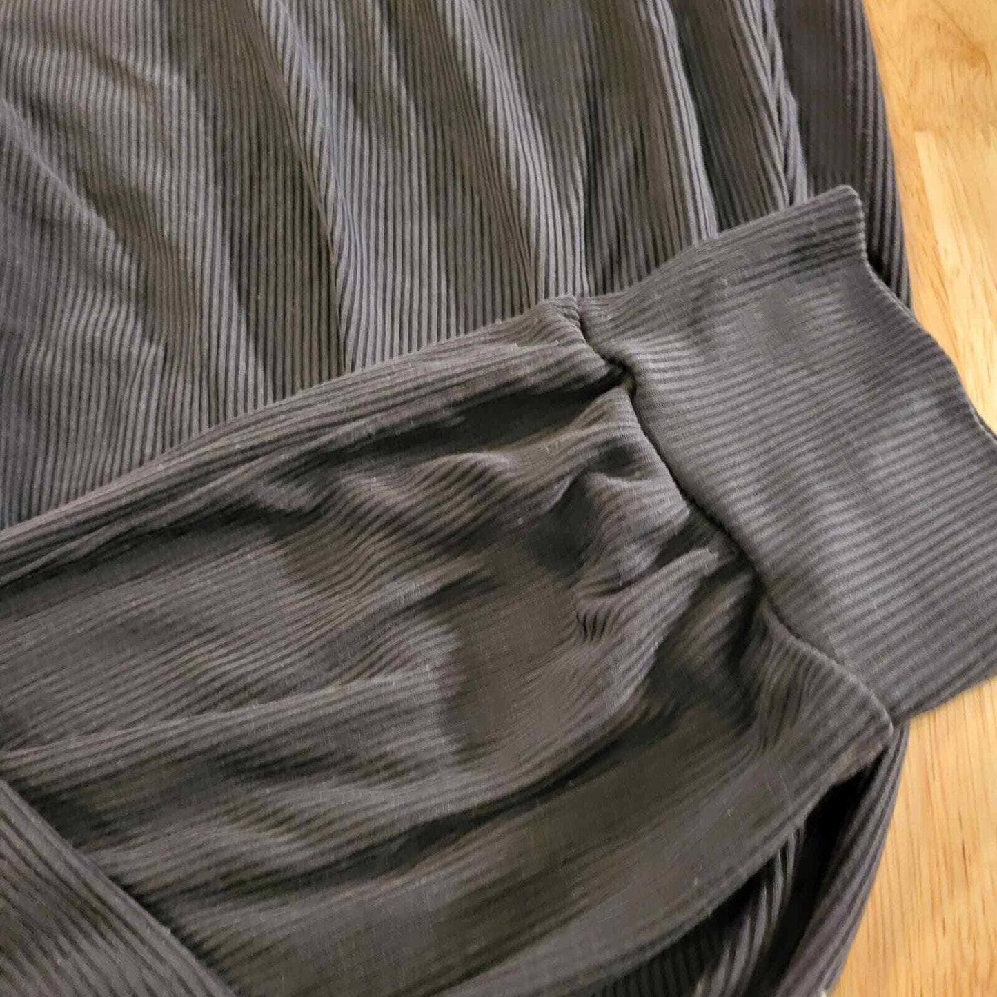 Black Victoria Secret Cuff Ankle Sleep Bottoms Med. 30" Waist 29" Waist to Hem