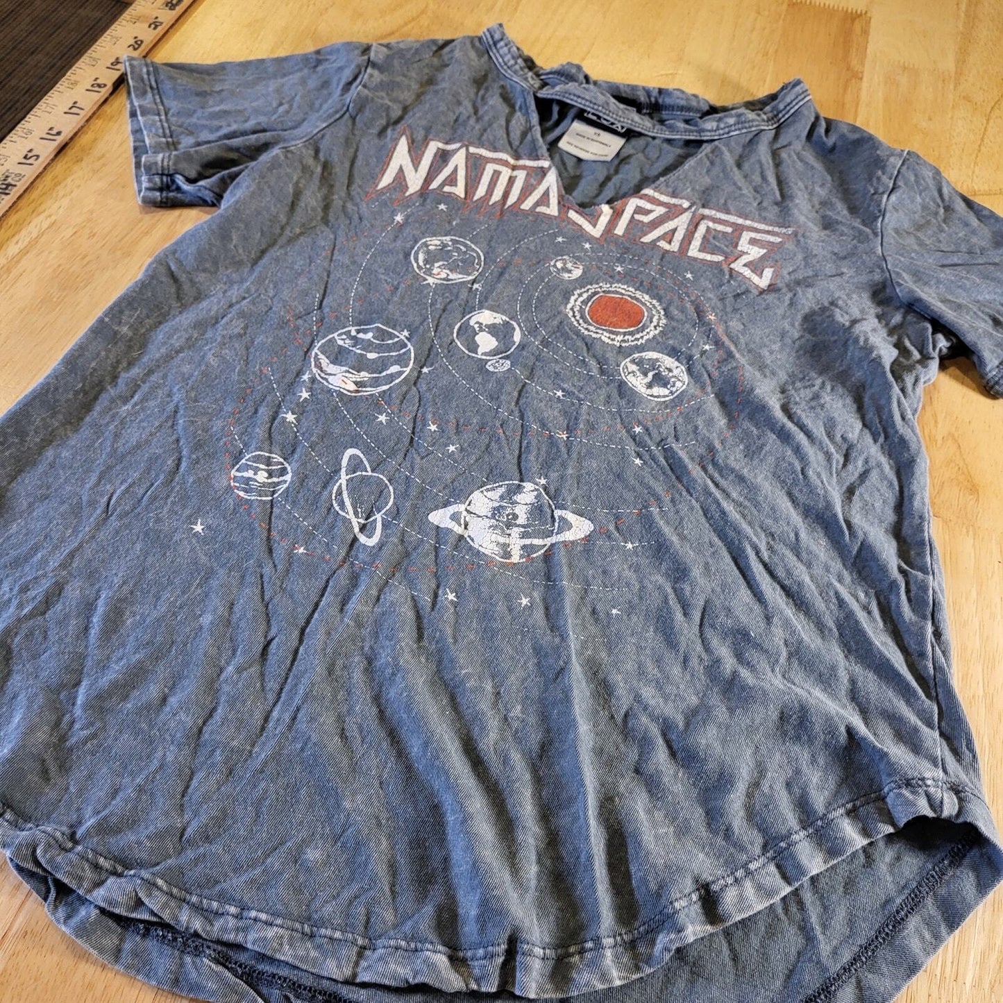 Modern Lux Namaspace Yoga Meditation Distressed xs T-shirt Gray