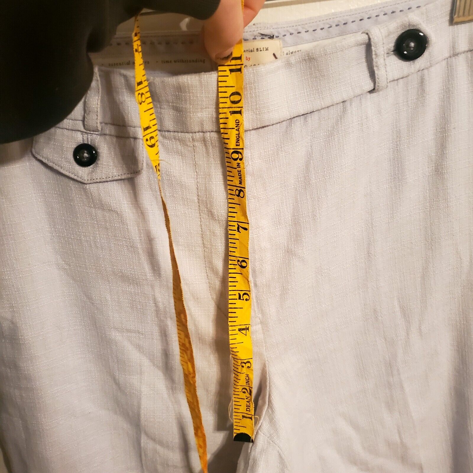 Anthropology The Essential Slim Pant Beige  Size 8 32" Waist 11" Rise 27" Inseam