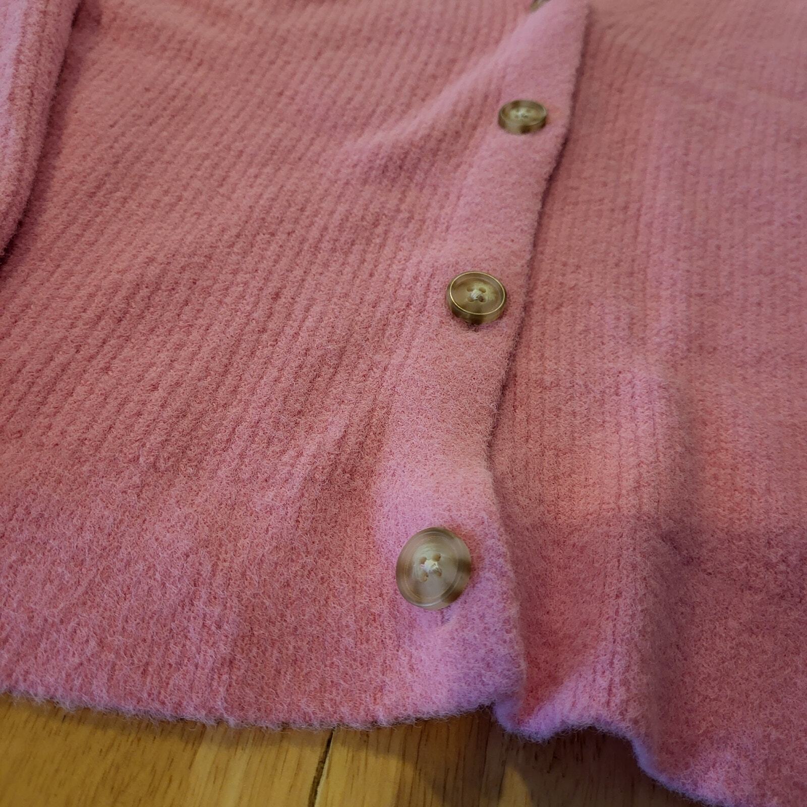 American Eagle Pink Nylon Cardigan Buttons Small 22" Pit To Pit Long Sleeve 