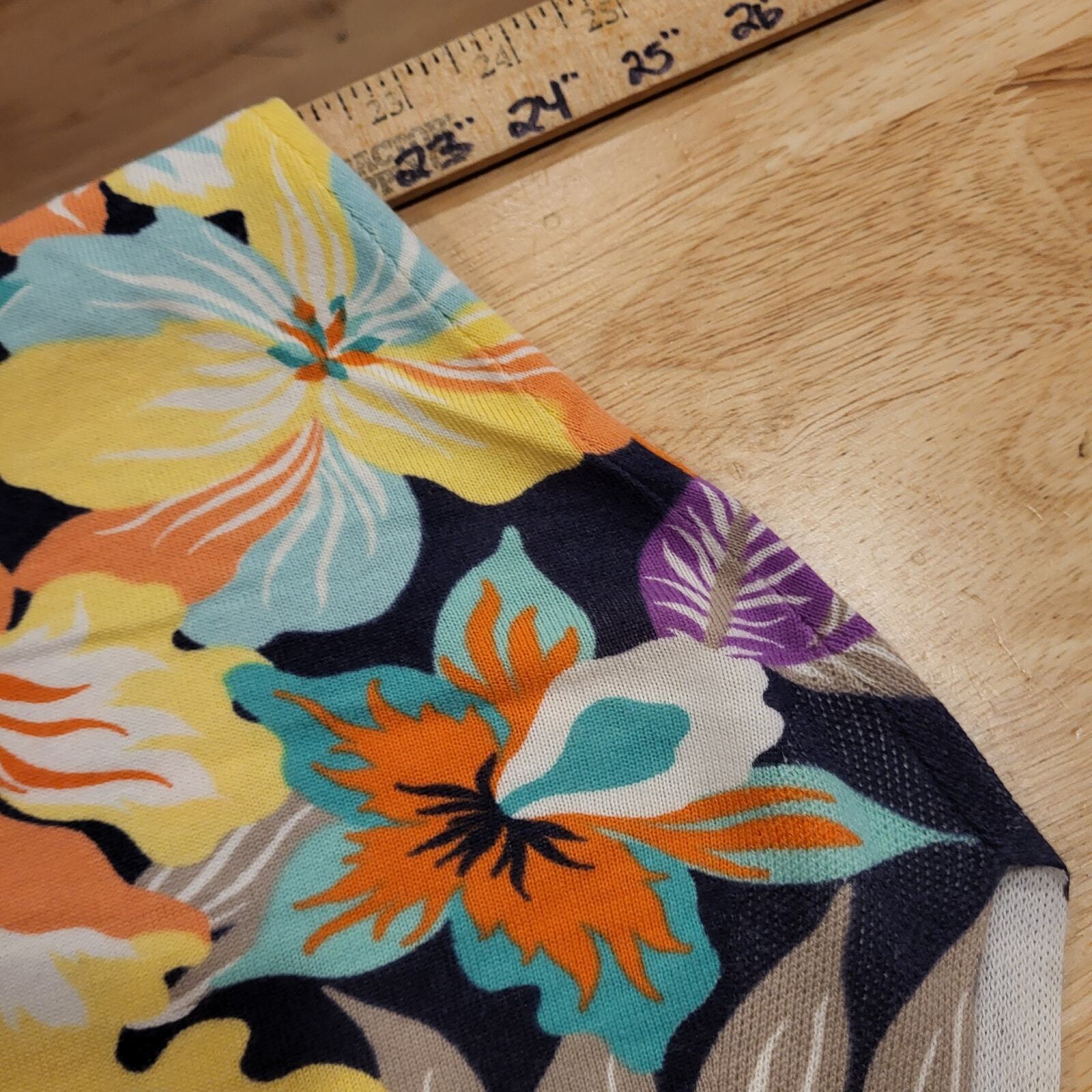 Talbots extra large 60% cotton 40% rayon Floral sweater knit Floral blue 23" P2P
