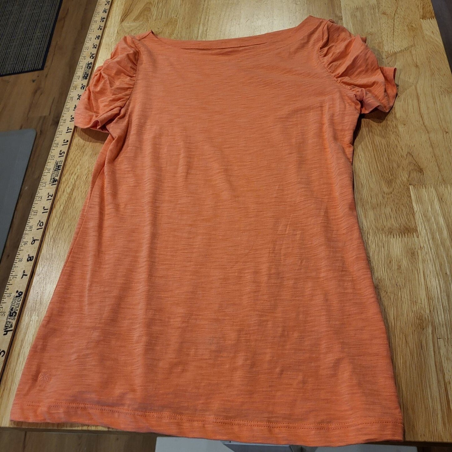 Lilly Pulitzer Salmon Orange 100% Pima Cotton Ruffle Shoulder T-shirt Small