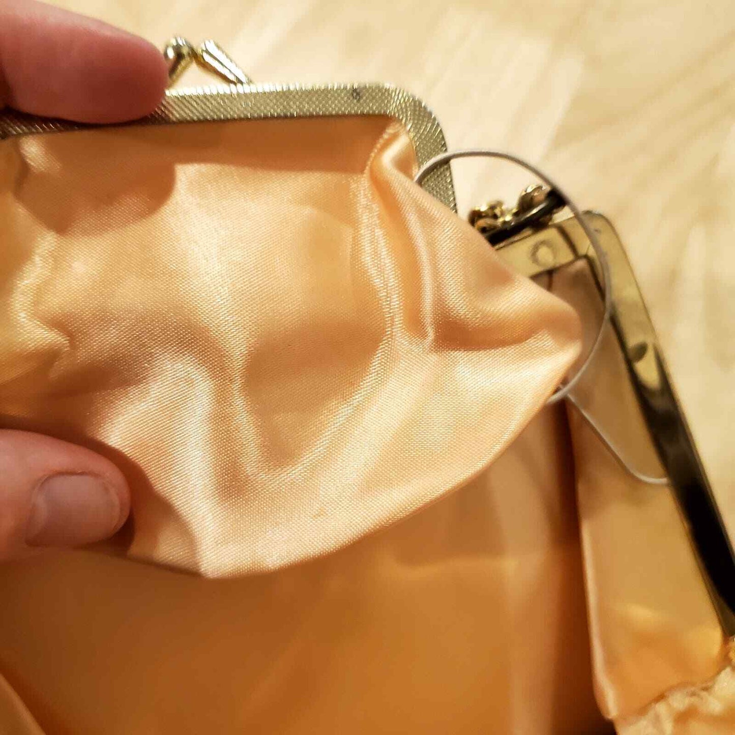 Vintage Gold Clasp Purse Chain Strap Attached Coin Purse