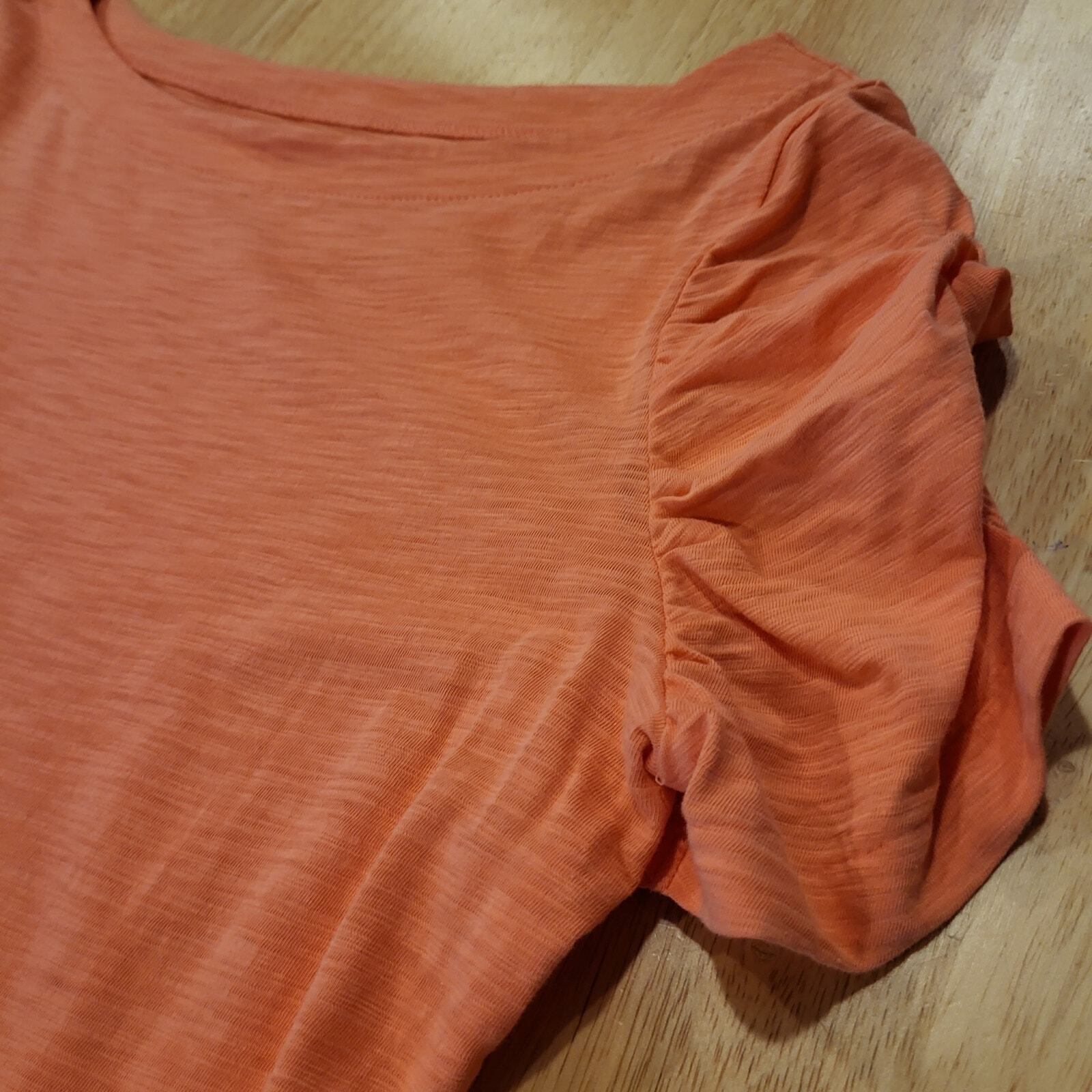 Lilly Pulitzer Salmon Orange 100% Pima Cotton Ruffle Shoulder T-shirt Small
