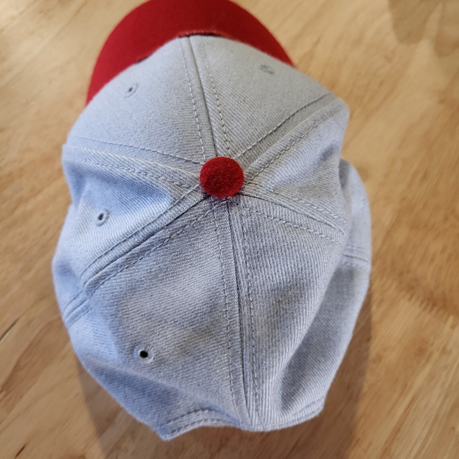 '47 Brand Boston Red Sox Buckle Adjustable Gray & Red Baseball Hat Very Clean