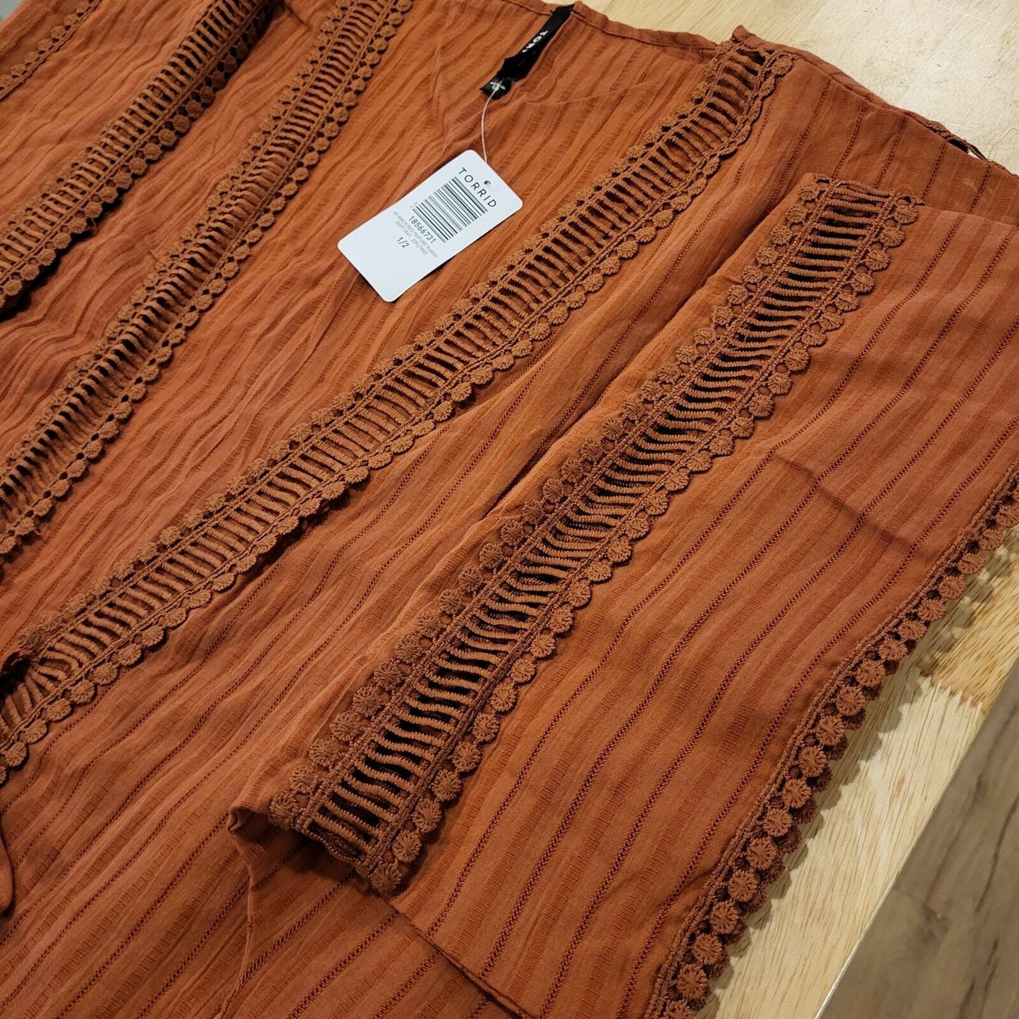 Torrid 1/2 14/18 NWT Brown Beach Cover Cotton Lace Detail Tie Waist Short 