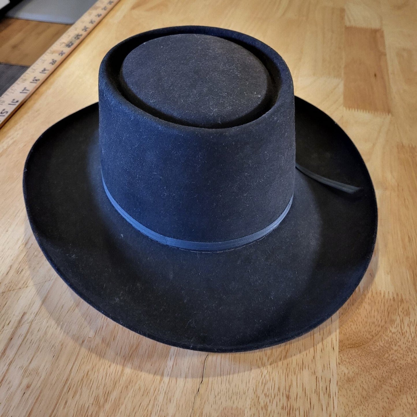 Resistol Gambler 6 7/8 Black Wester Hat Felt Wide Brim With Box Very Clean 