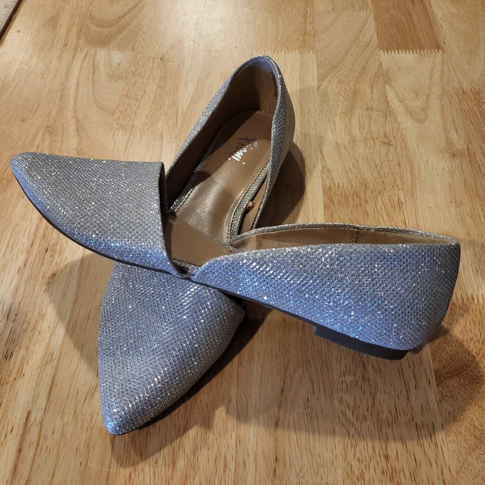 Silver metallic pointed toe open side flats 8