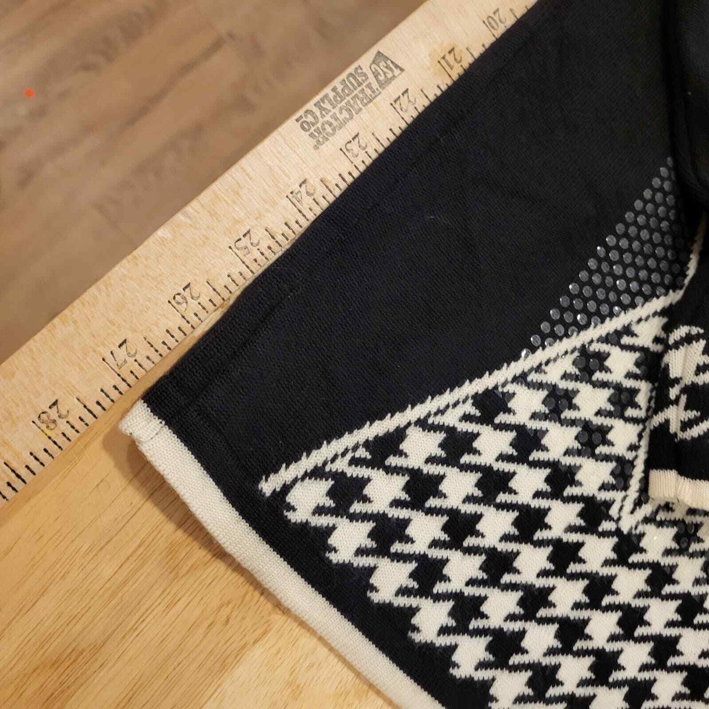 Stizzoli Made in Italy Wool Houndstooth Geometric Black and White Cardigan