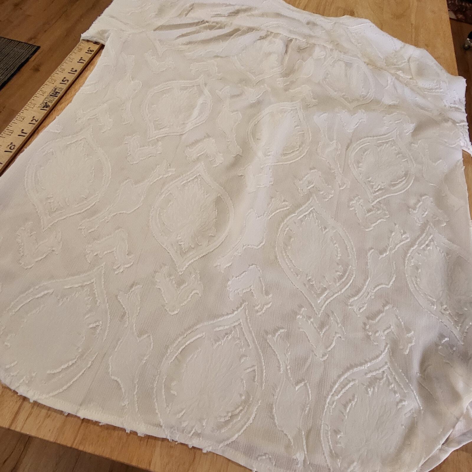 Ann Taylor Loft White Burnout Blouse Cream Medium 3/4 Sleeve Mandarin Collar