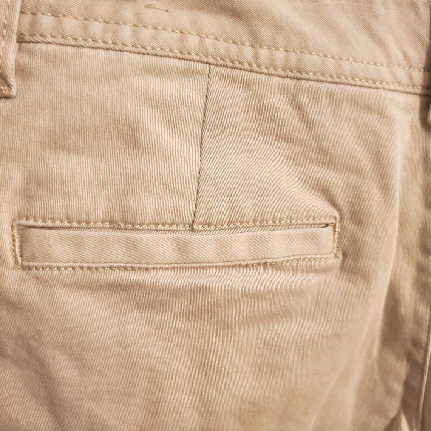 Eddie Bauer Women's Size 12 - Khaki Shorts with Pockets 