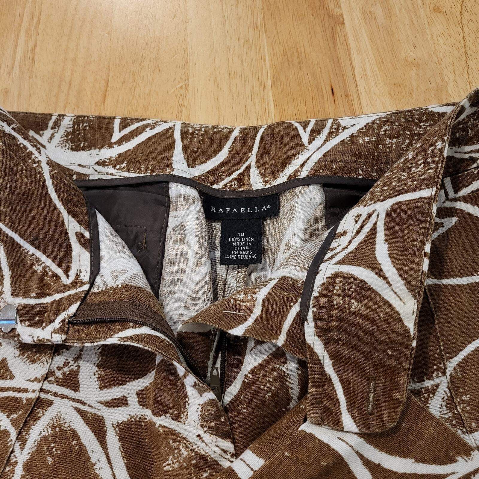 Rafaella 100% Linen Brown & White Cropped Pants