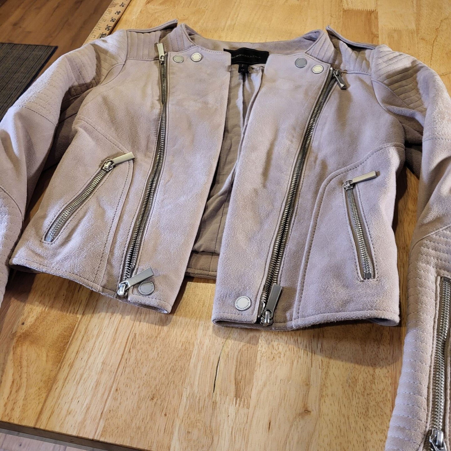 BCBGMAZAZRIA xs Cream Beige Suede Moto Jacket 100% Goat Leather