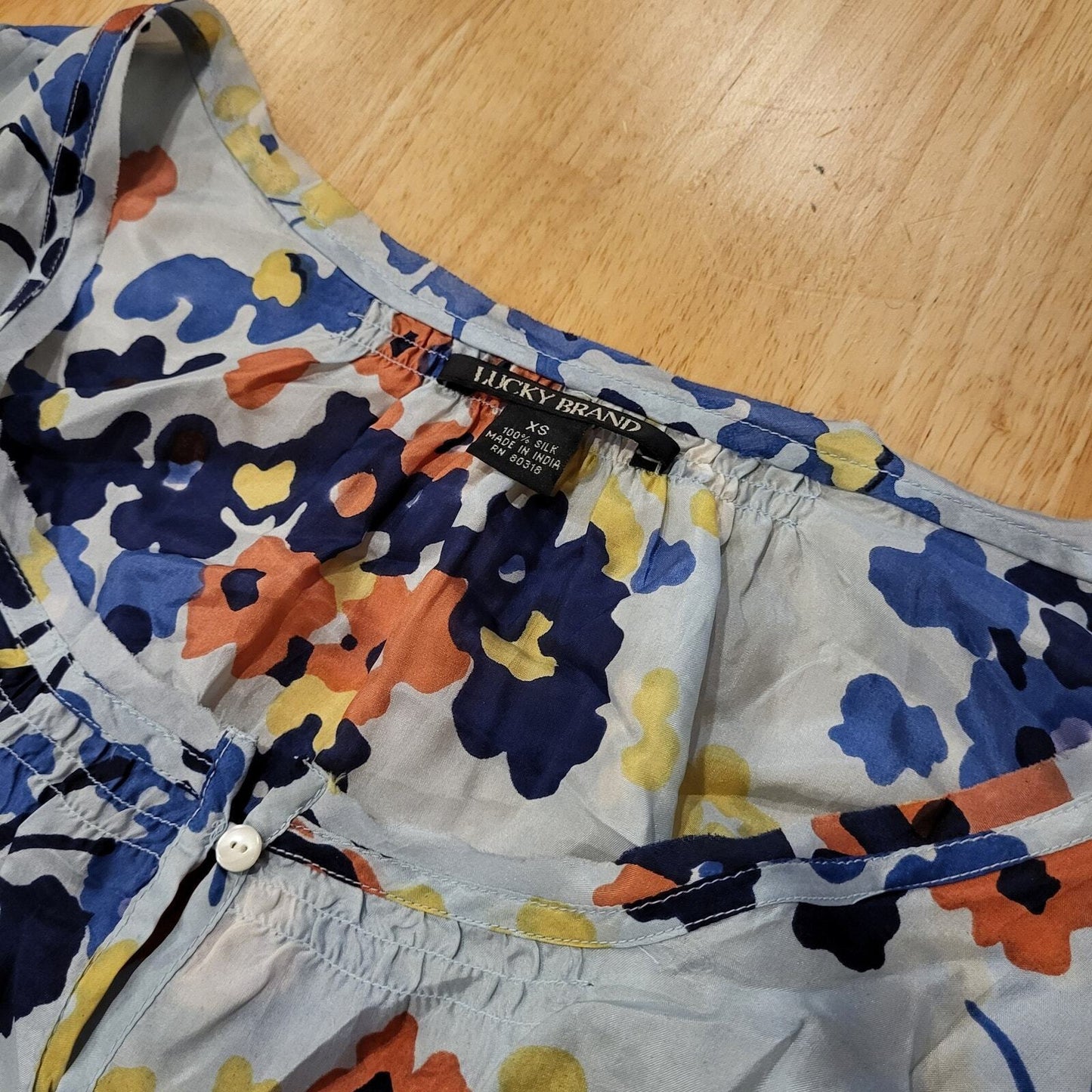 Lucky Brand 100% Silk XS Blue Floral Long Sleeve Boat Neck Blouse 