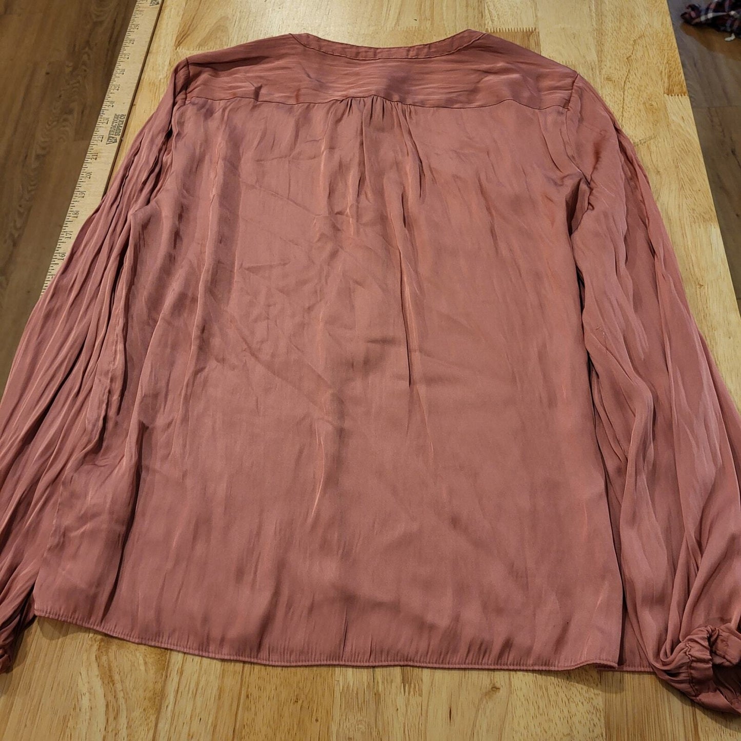 Re-Imagined J. Crew Pink Satin Long Balloon Sleeve Tie Pleat Detail Blouse 23"
