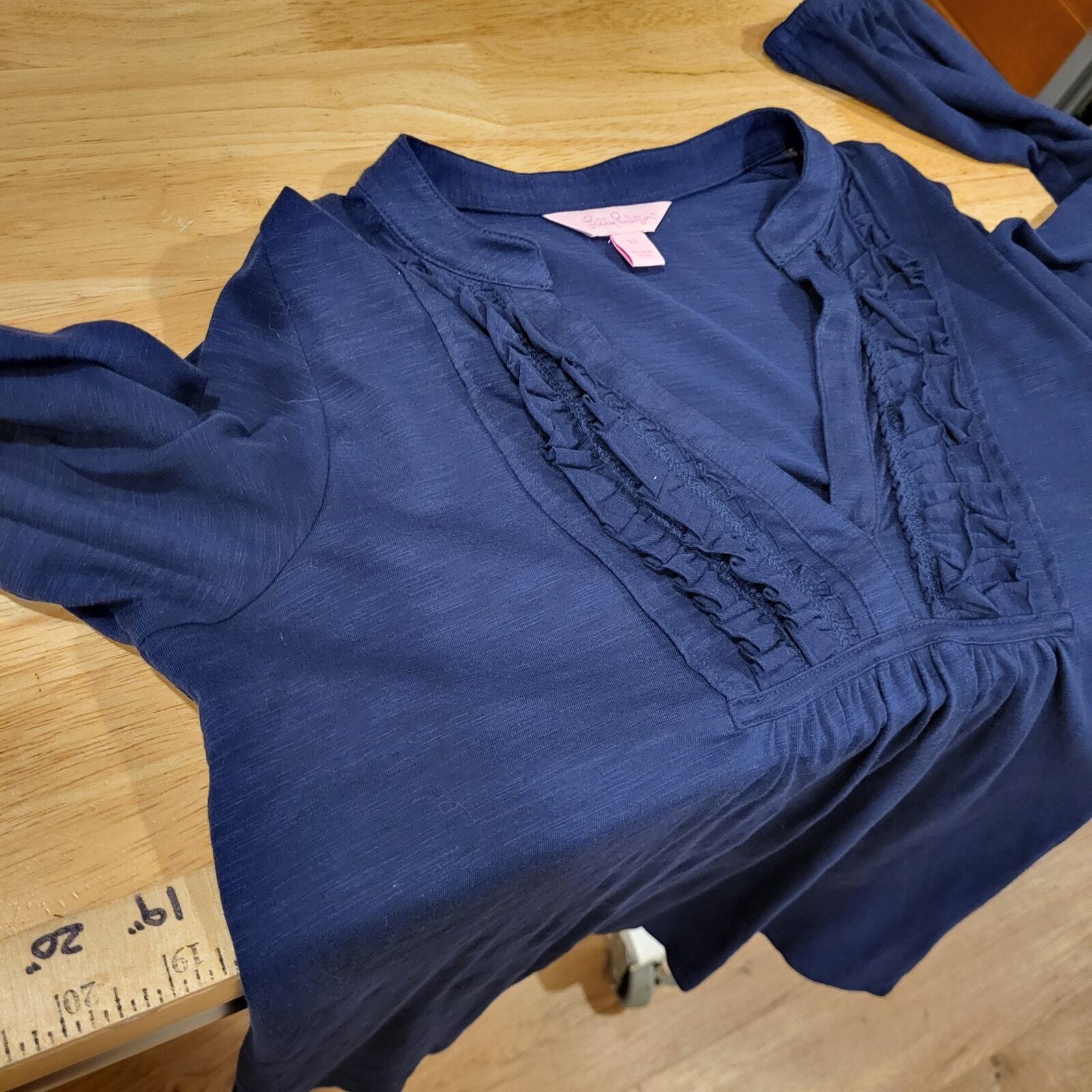 Lilly Pulitzer Navy Blue Long Sleeve Ruffle Front Size Small Jersey 