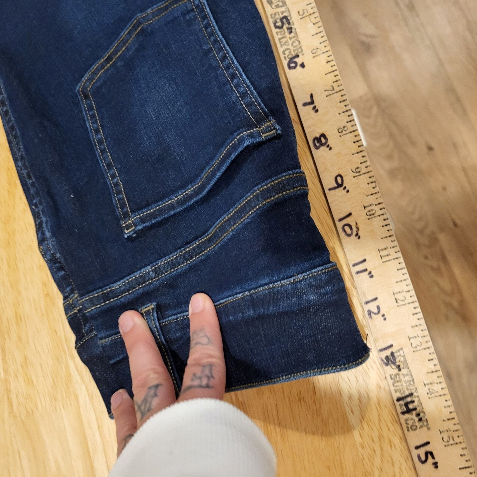 Spanx Skinny Jeans Small Medium Dark Wash Elastic Waist Slimming Compression