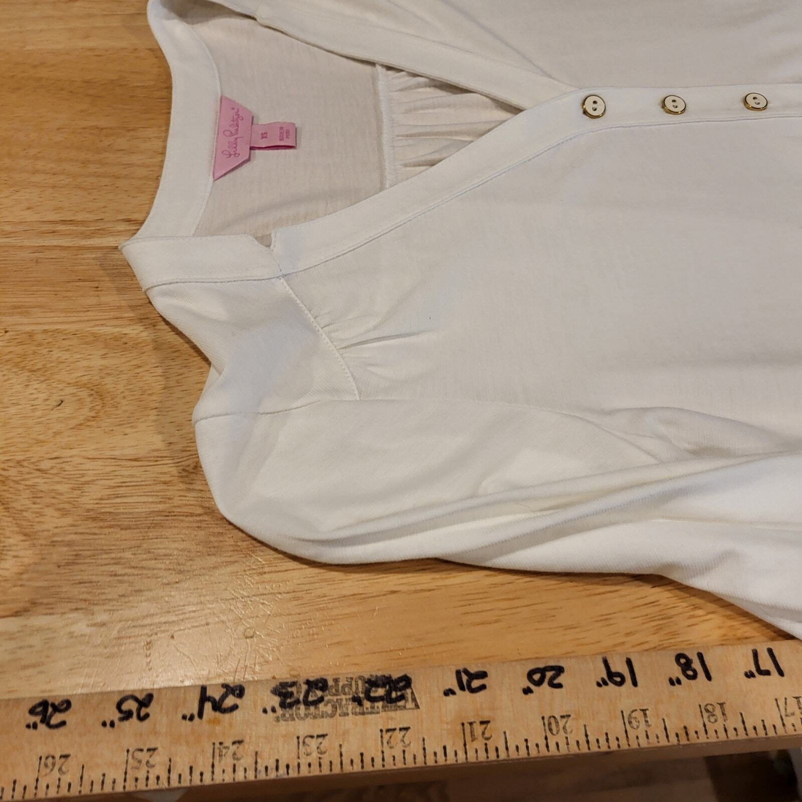 Lilly Pulitzer Jersey Long Sleeve Notch Collar Gold Button Long Sleeve Top XS